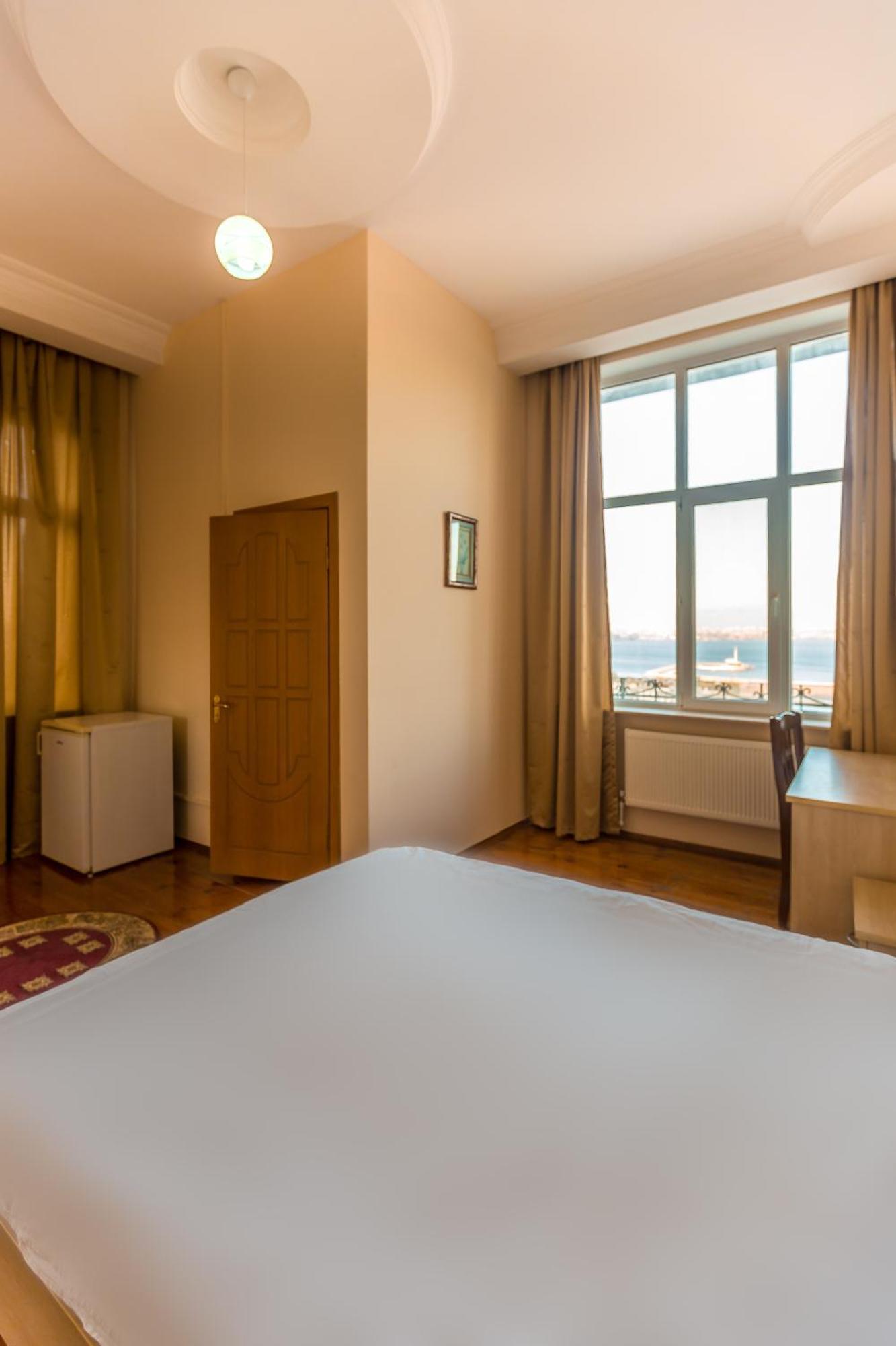 Red Roof Seaview Hotel Baku Luaran gambar