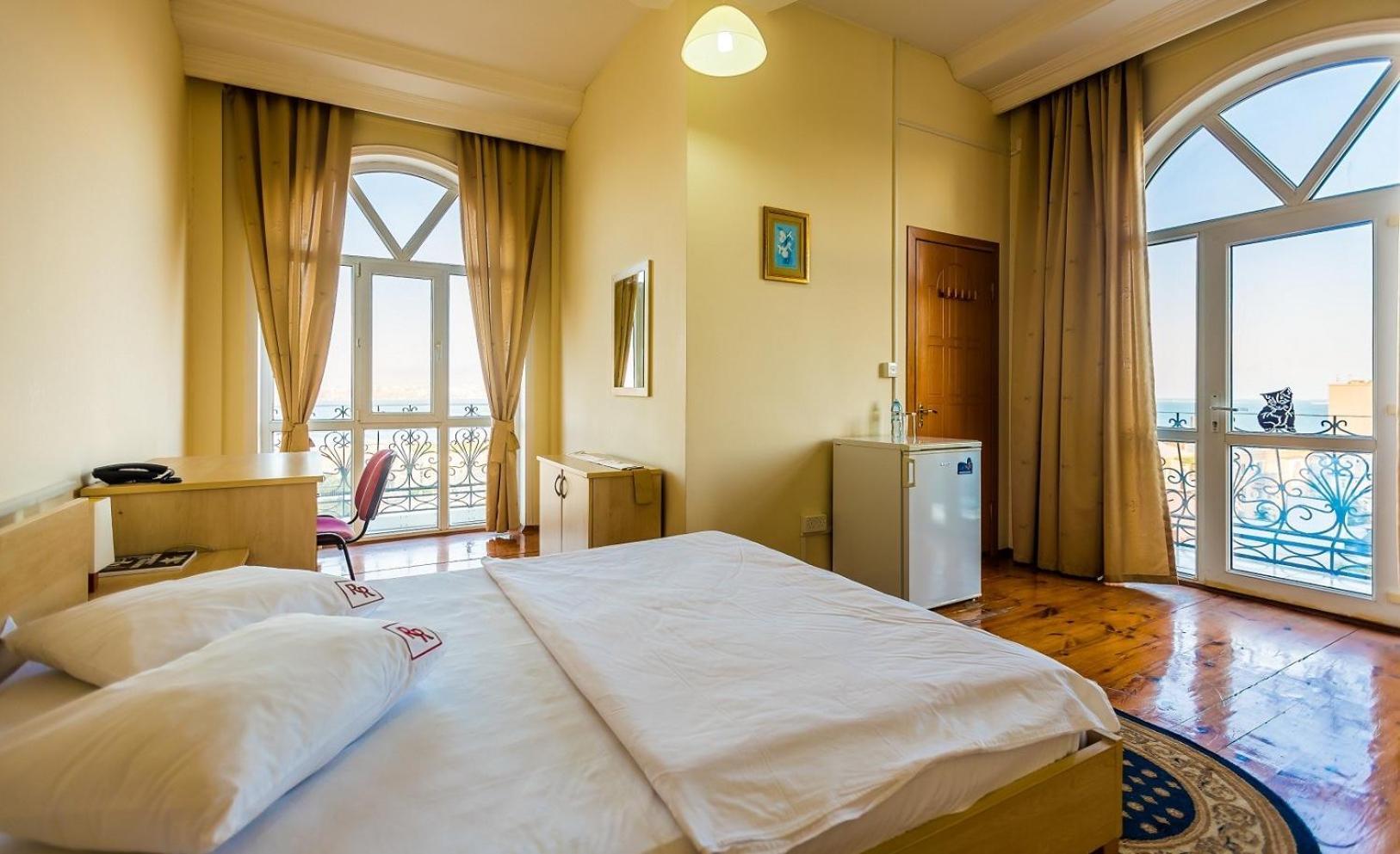 Red Roof Seaview Hotel Baku Luaran gambar